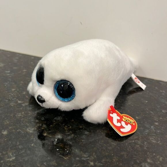 TY Beanie Boo “Icy” the Seal. Size 8” - Picture 1 of 9